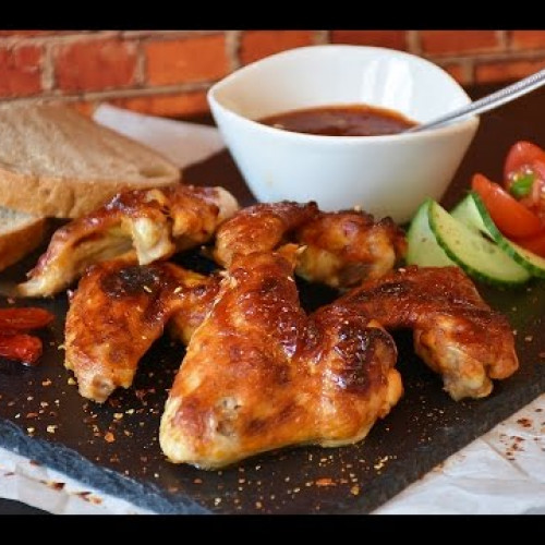 Alitas de pollo a la barbacoa de mango