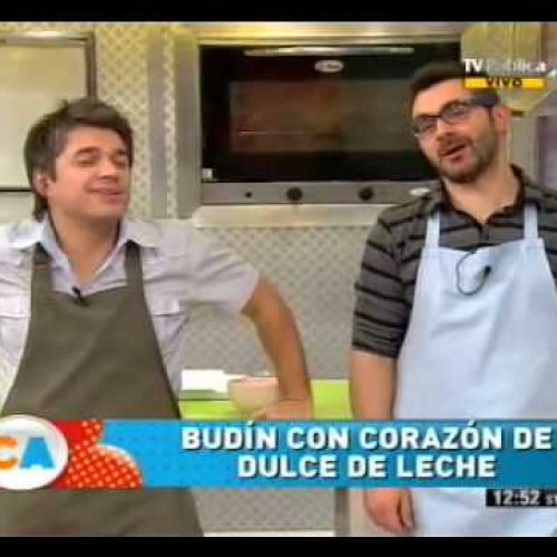 Budín de naranja y miel y con corazón de dulce de leche