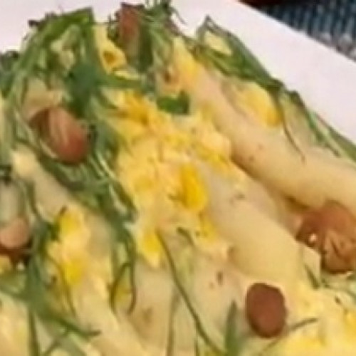 Crepes de calabaza y rollitos de crepes gratinados