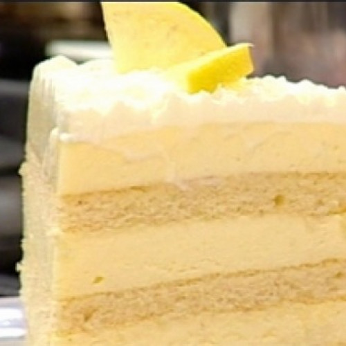 Deslumbrante y fresca torta de limón.
