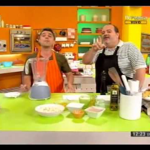 Fácil y rápido budín de queso y torta de pera en licuadora