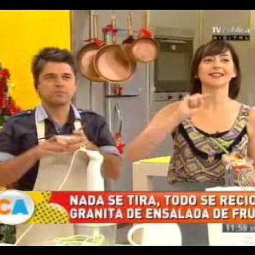 Granita de ensalada de frutas reciclada