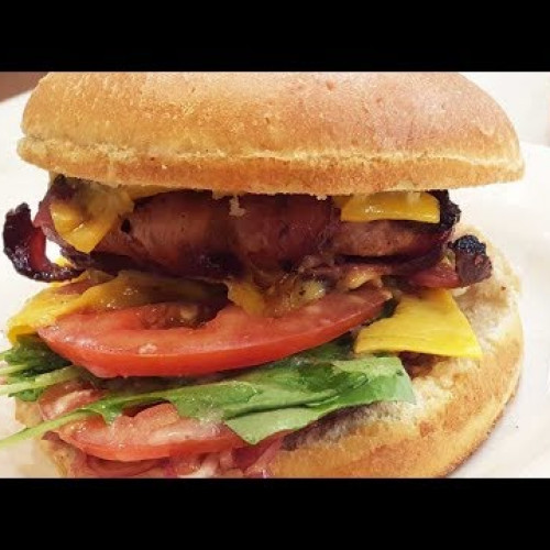 Hamburguesas envueltas en panceta