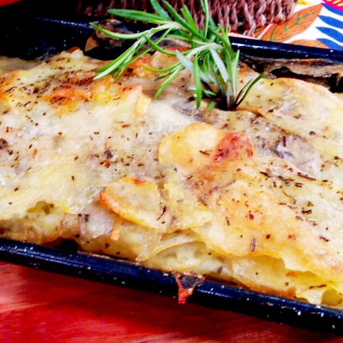 Milhojas con bife de chorizo relleno