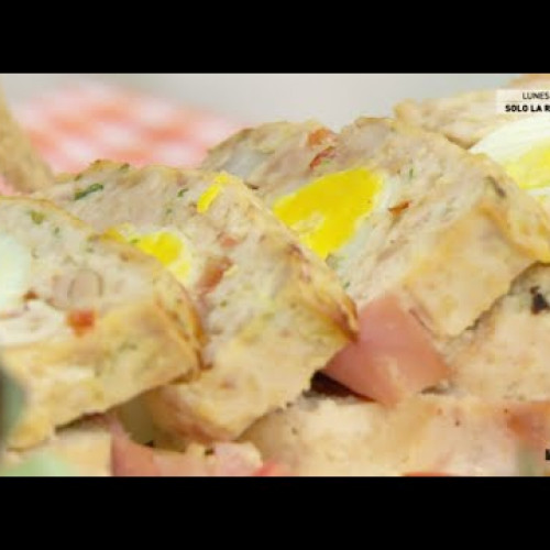 Pan de pollo relleno