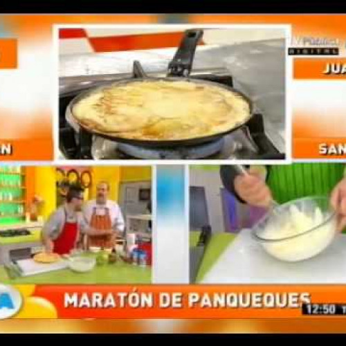 Panqueques con manzanas quemados al ron