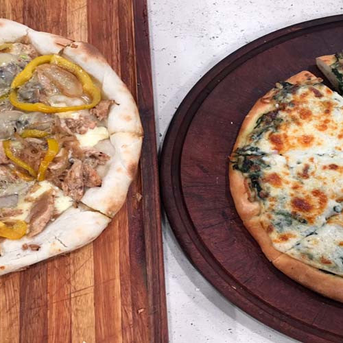 Pizza al molde Vs  pizza a la piedra