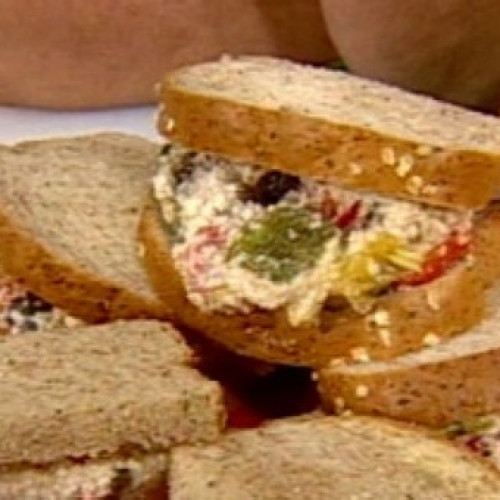Recetas sin carne: Sándwich con pan labaj, árabe y de salvado