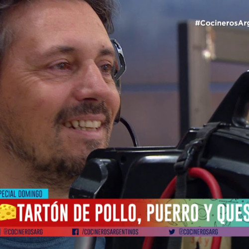 Tarta de pollo, puerros y queso