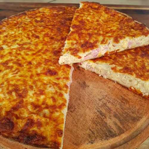 Tarta de pollo, jamón y queso