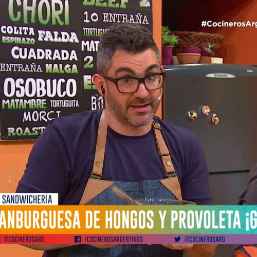 Pamburguesa de hongos y provoleta