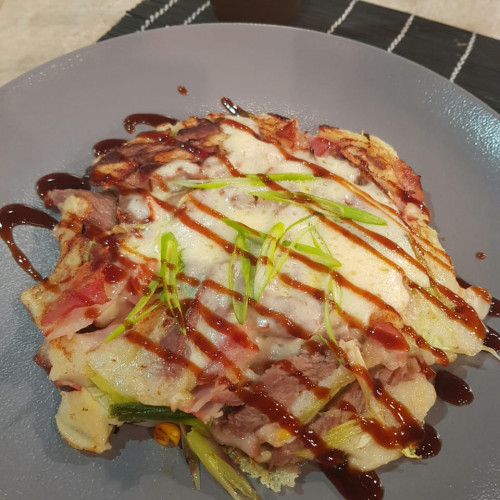 Okonomiyaki, tortilla japonesa