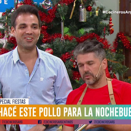 Pollo al horno con papines y zanahorias