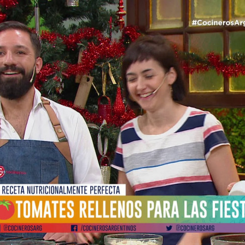 Tomates y huevos rellenos