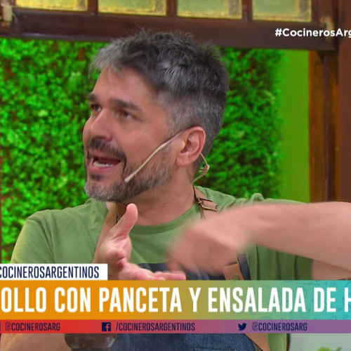 Pollo envuelto en panceta con ensalada de higos