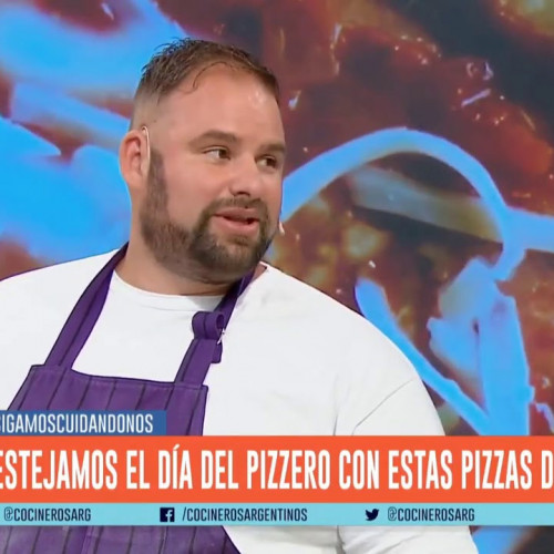 PIZZA DE MOLDE CLÁSICA