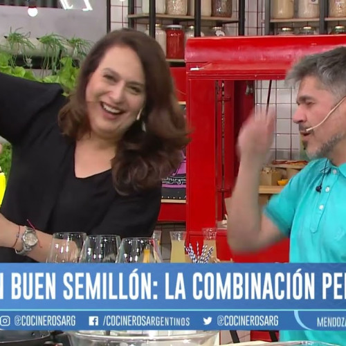 SANDWICH DE RABAS Y SANDWICH DE BASTONES DE PESCADO