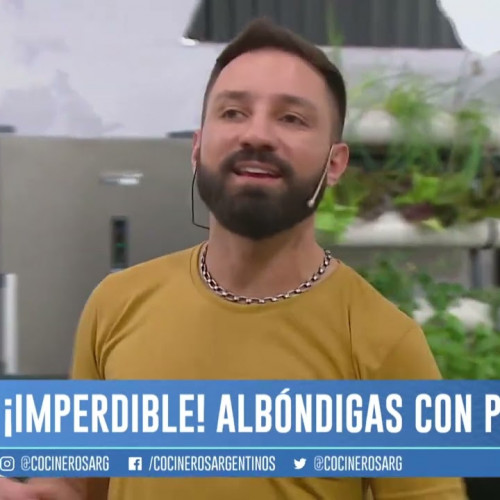 ALBÓNDIGAS DE CARNE CON PURÉ