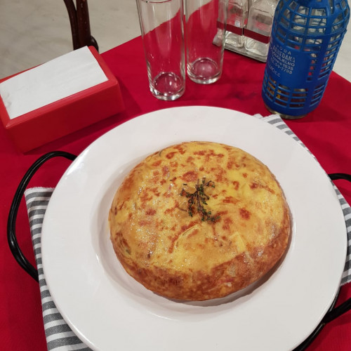Tortilla de papa rellena
