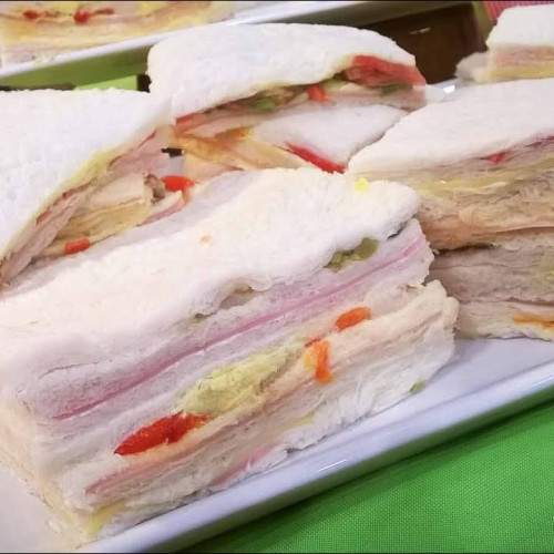 Sándwiches de miga para la playa