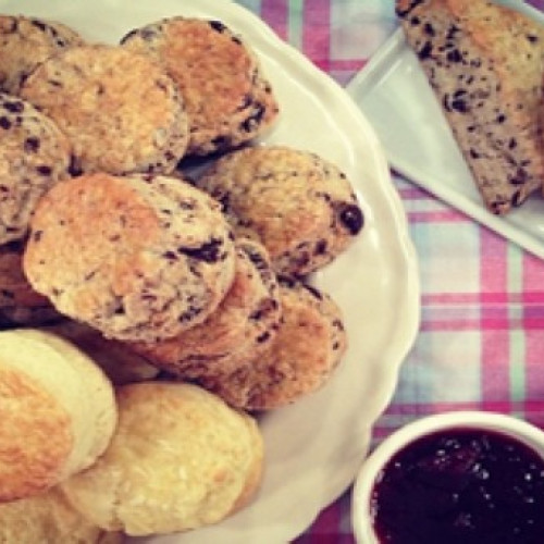 Scons de chocolate y de queso