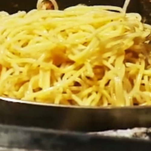 Spaghetti a la putanesca
