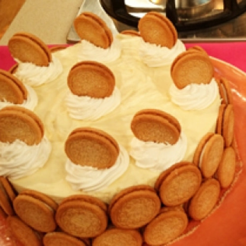Torta de chocolate blanco y galletitas de vainilla