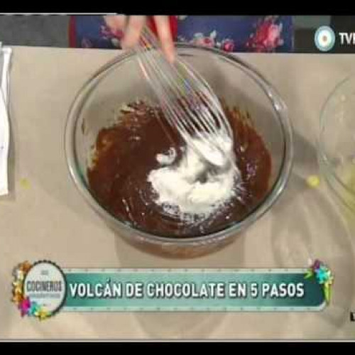 Tremendo volcán de chocolate en 5 pasos