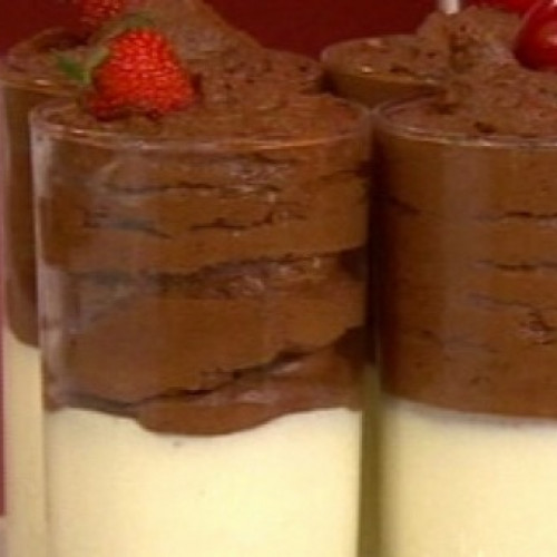 Un vaso, mil opciones: Tarta, crema de zanahorias, pimientos y mousse de naranja y chocolate