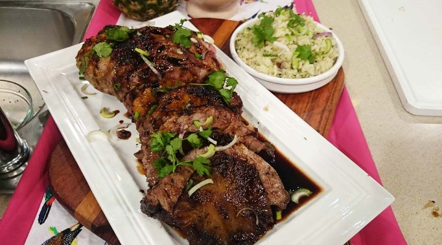 Bondiola al ananá con arroz al horno Cocineros Argentinos