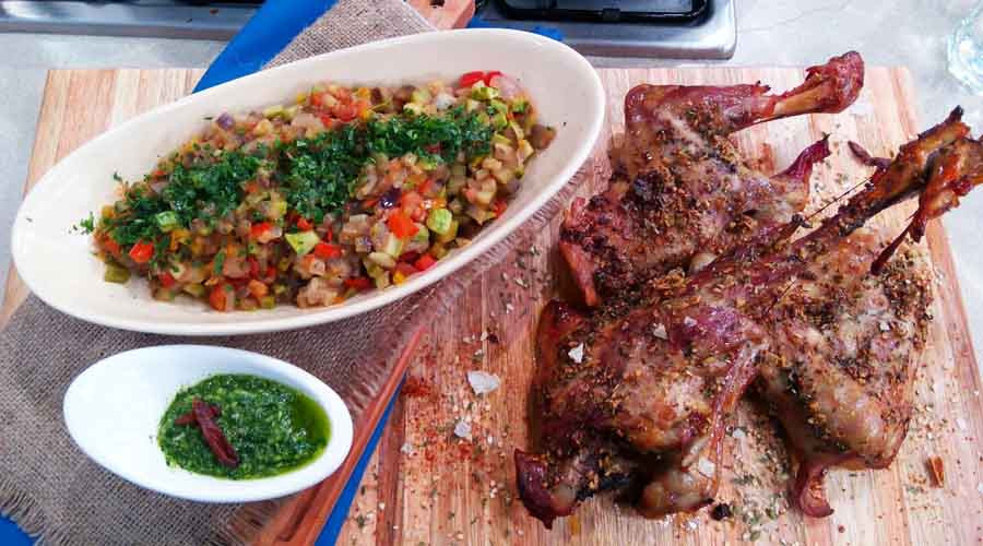 Chivito mendocino adobado a la estaca Cocineros Argentinos