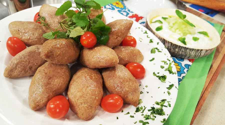 Keppe fritos con babaganush y salsa de pepinos - Cocineros Argentinos