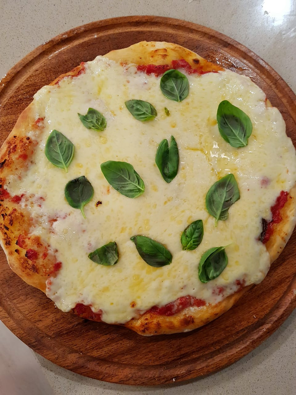 Pizza a la piedra: desde la masa hasta la cocción