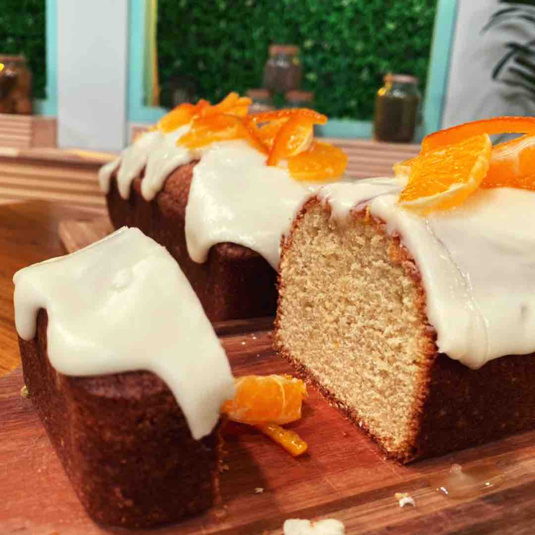 BUDÍN DE LIMÓN CON CUBIERTA DE MANDARINA - Cocineros Argentinos