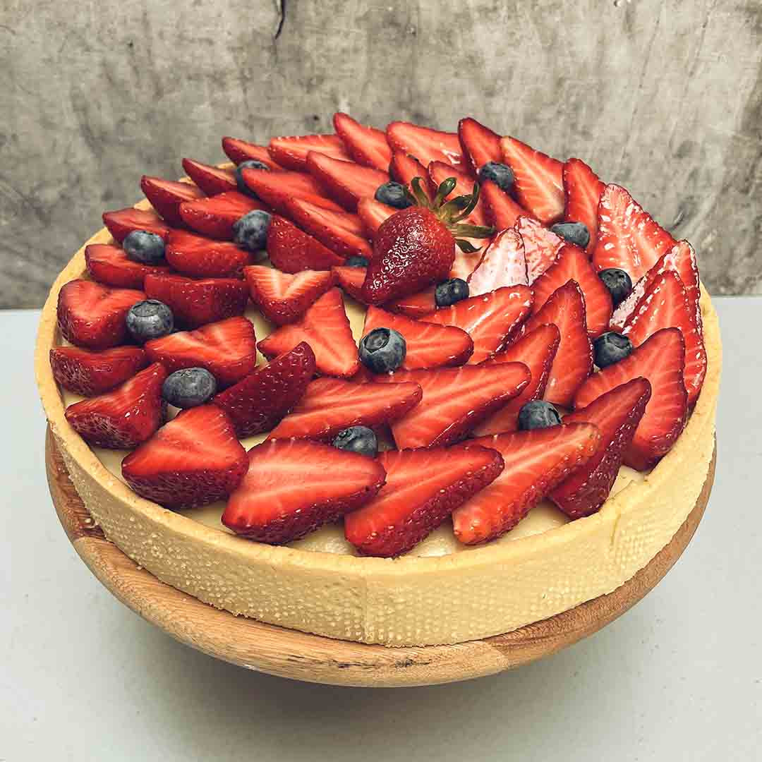 TARTA DE COCO Y FRUTA DE ESTACIÓN - Cocineros Argentinos