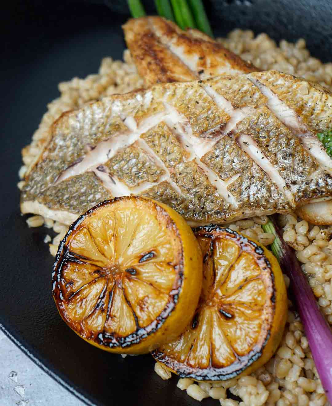 FALSO RISOTTO DE CEBADA Y PESCADO Cocineros Argentinos