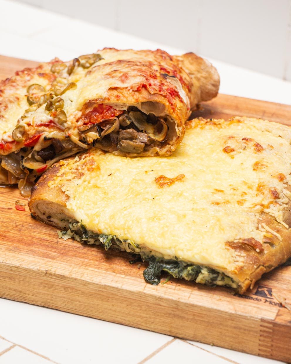 CALZONE CON DOS RELLENOS Cocineros Argentinos