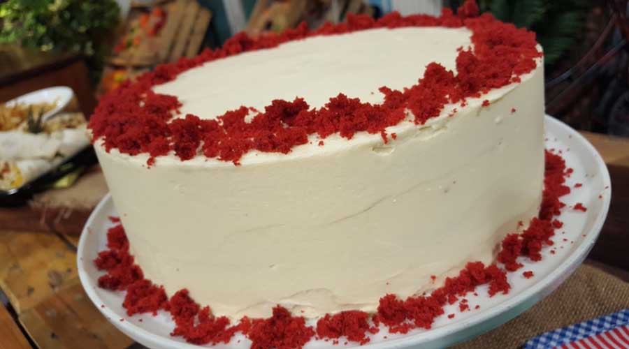 Receta de Tarta Red Velvet con Frosting de Queso Crema