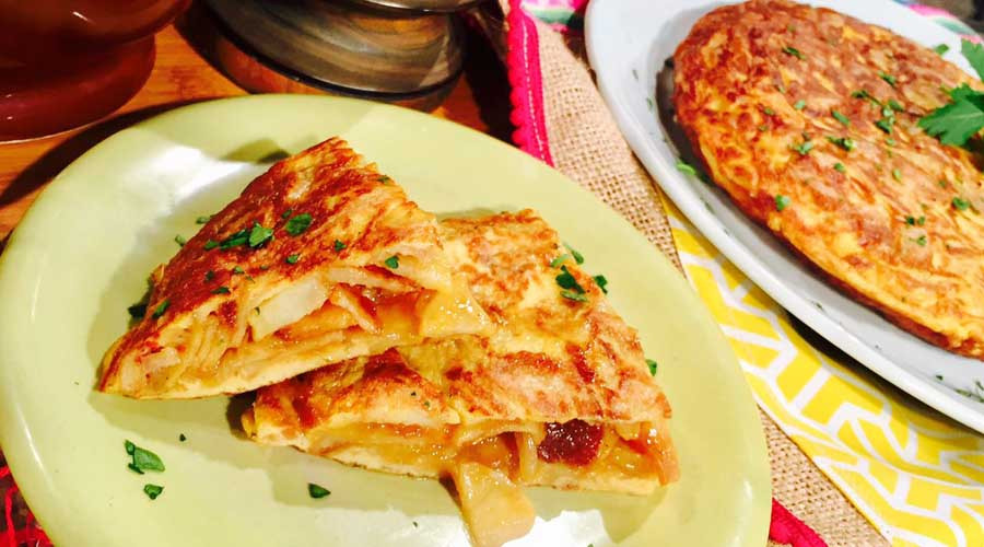 Tortilla española en 5 pasos - Cocineros Argentinos