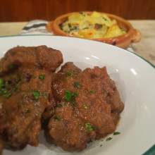 Roastbeef a la cacerola con graten de papas