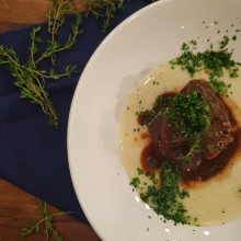 Carrilleras con crema de papas