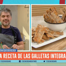 GALLETITAS DE HARINA INTEGRAL CON SEMILLAS