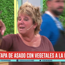 TAPA DE ASADO CON PASTA DE ESPECIAS Y VEGETALES