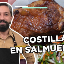 COSTILLA EN SALMUERA CON ENSALADA DE CITRON CHILES Y AKUSAY