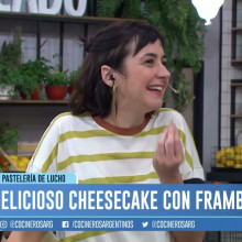 CHEESECAKE COCIDO CON FRAMBUESA