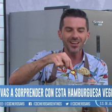 HAMBURGUESA VEGETARIANA DE POROTOS NEGROS Y CEBADA