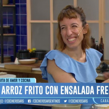 ARROZ FRITO CON QUESO, PRODUCTOS DE ESTACIÓN Y GARBANZOS EN CONSERVA