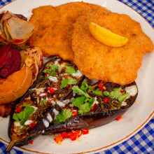 MILANESAS DE CERDO CON VERDURAS HORNO