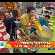 Suculenta polenta a la tabla con estofado